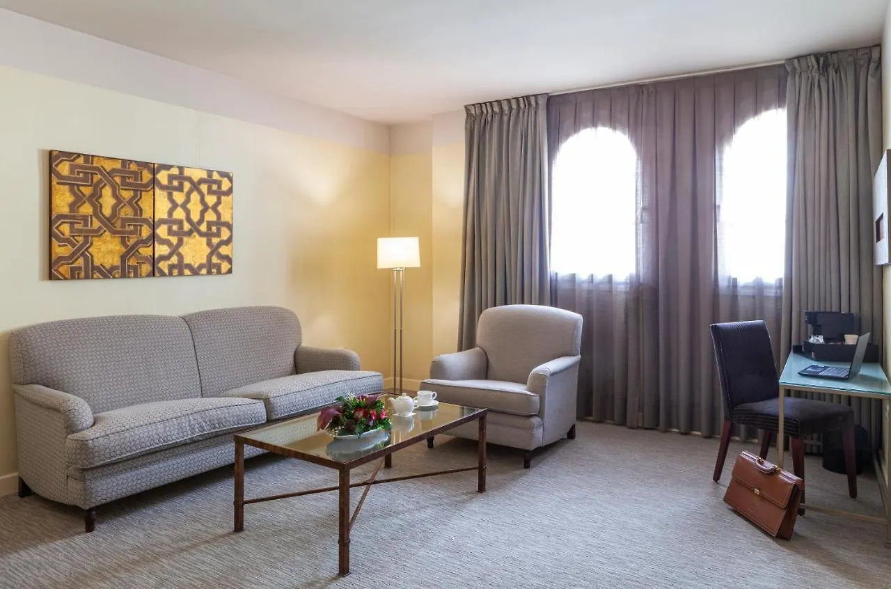 Hotel Macia Alfaros Cordoba 4*,
